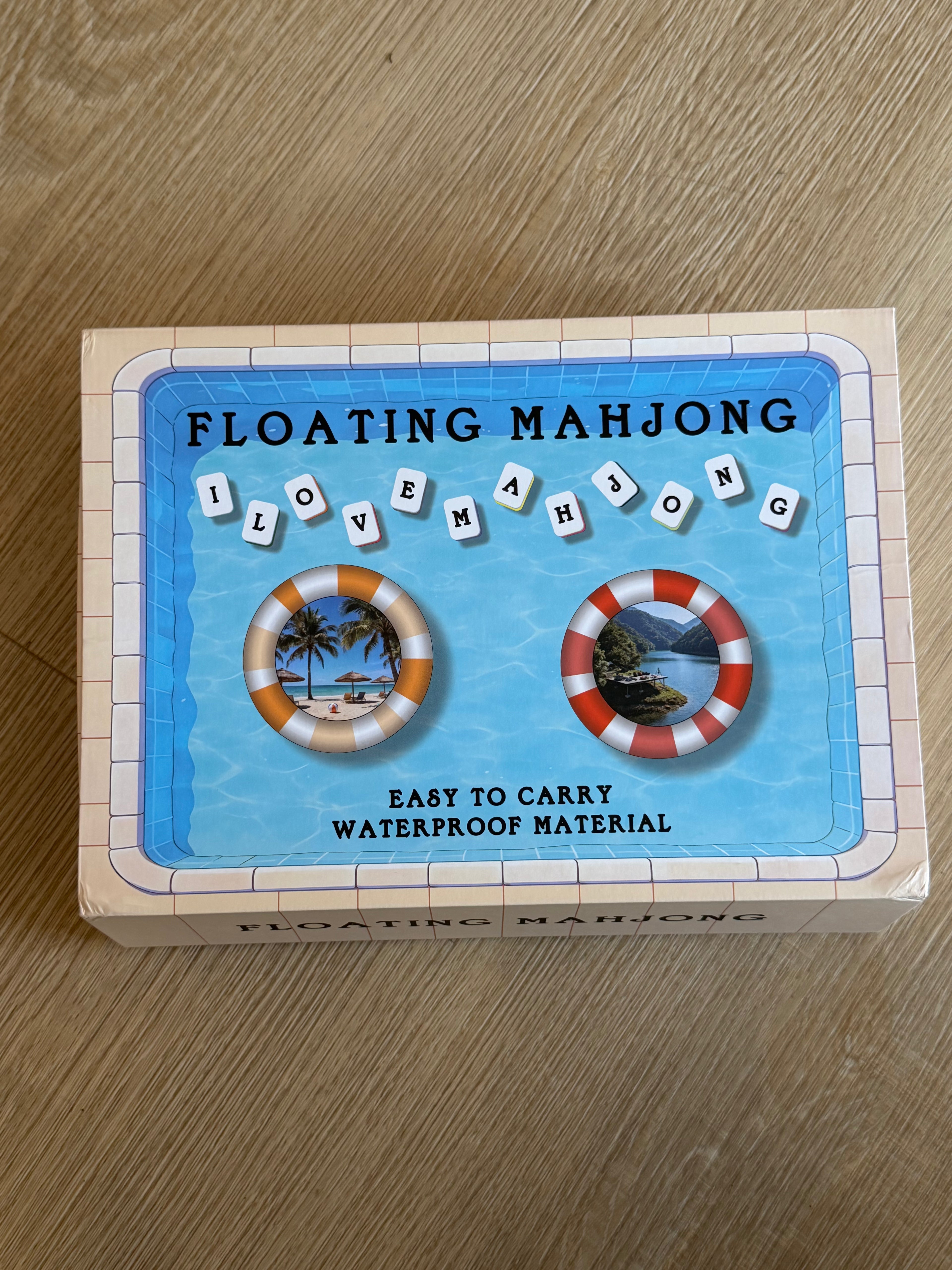 Floating Mahjong Set