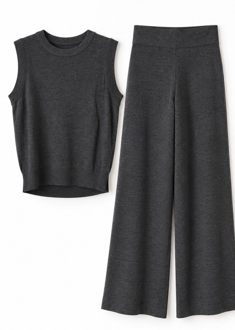 Sleeveless Knit Set