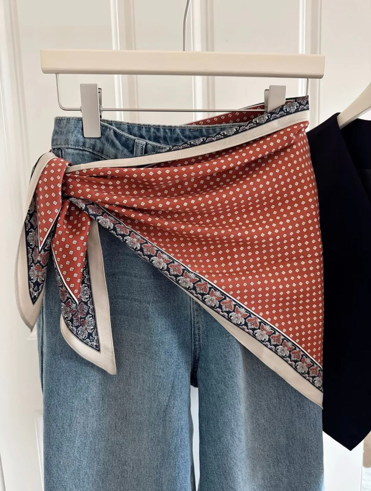 The Toscana Collection Scarf